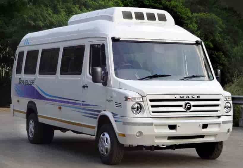 12 Seater Tempo